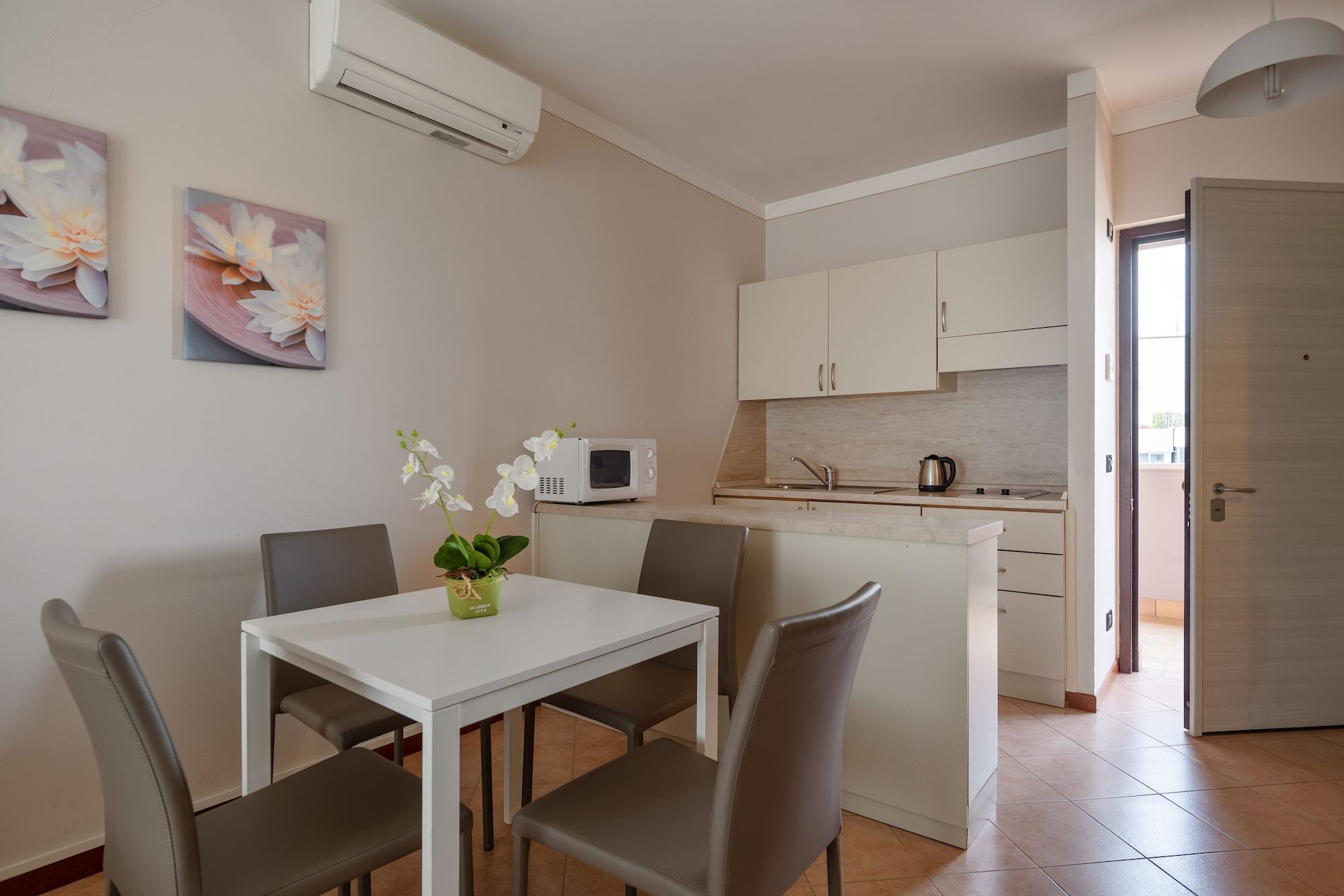 Il Sogno Apartments Дезенцано-дель-Гарда Экстерьер фото