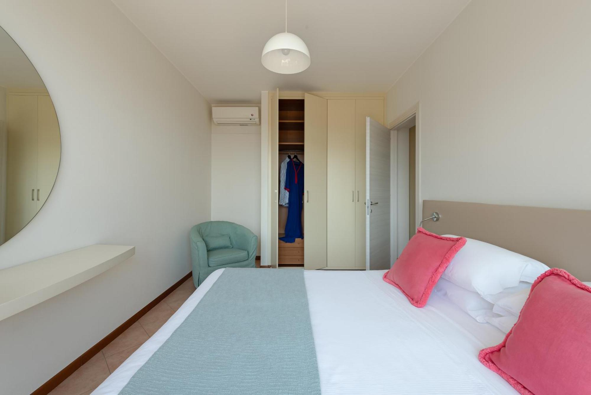 Il Sogno Apartments Дезенцано-дель-Гарда Экстерьер фото